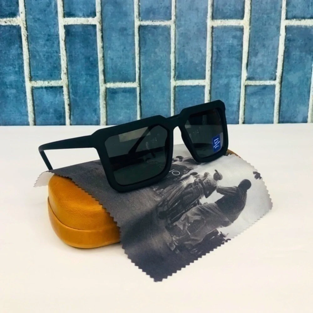 KOMONO Benicio CZ Black Rubber Sunglasses NEW